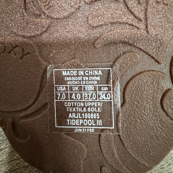 Roxy Flip Flops - Picture 4 of 4